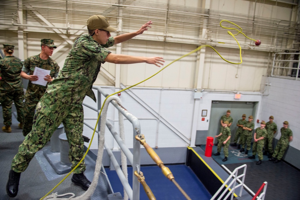 New Student Indoctrination (NSI) Cycle 1 Midshipman Candidates USS Marlinspike Line Handling