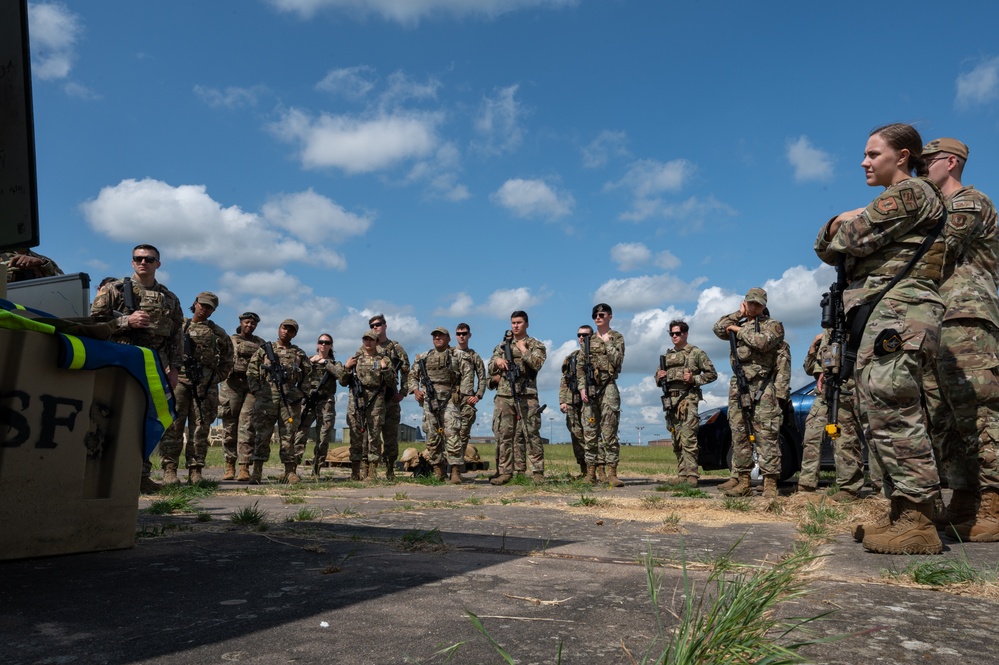 100th SFS performs small unit tactics training