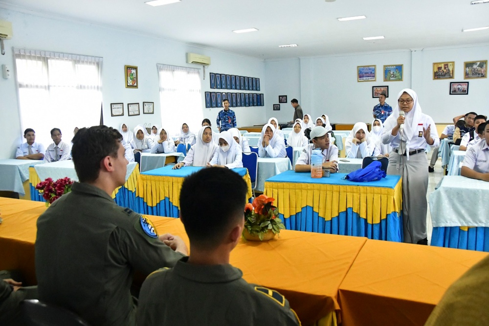 Kunsan Air Base Airmen visit high schools in Indonesia