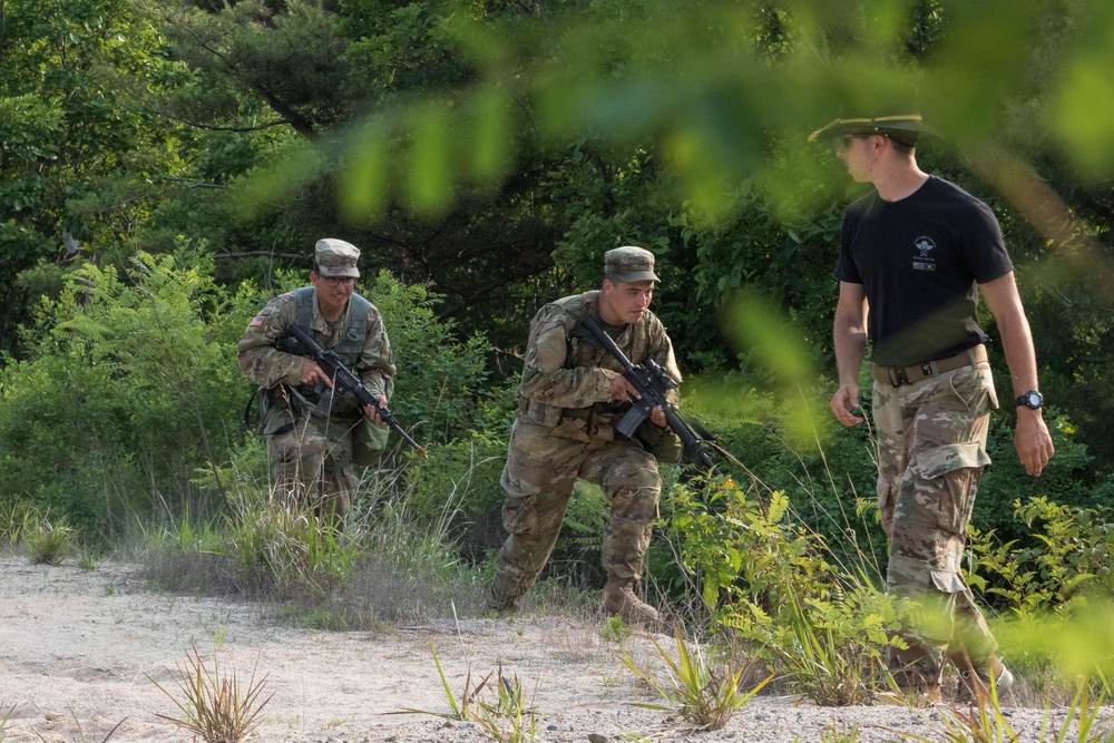 1-134th Cavalry Squadron conducts a Spur Ride in South Korea