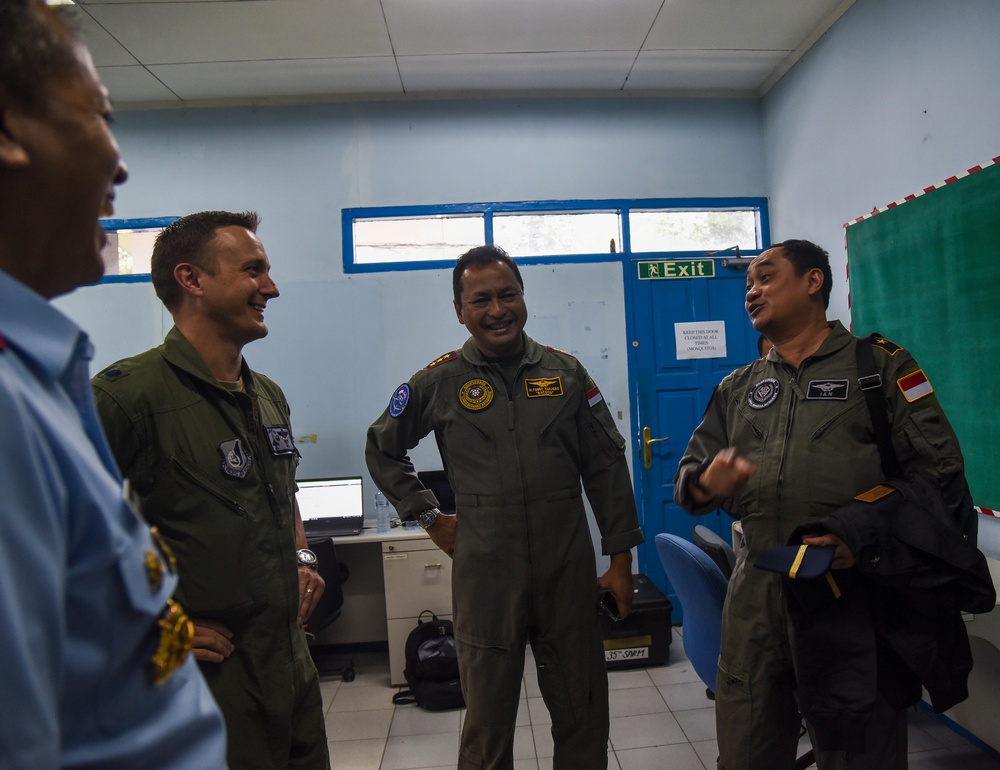 Indonesian Air Force Air Marshal visits Cope West 23