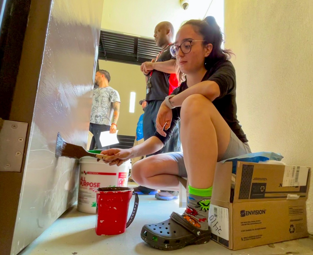 Painting renovation barracks