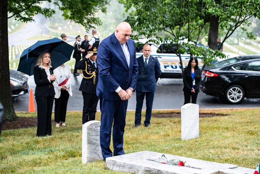 Italian Minister of Defense Guido Crosetto Visits Arlington National Cemetery