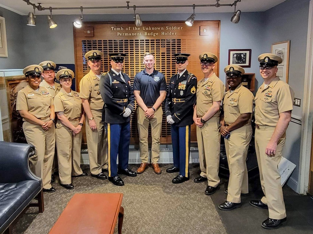 USS Arlington Sailors visit the U.S. Capitol