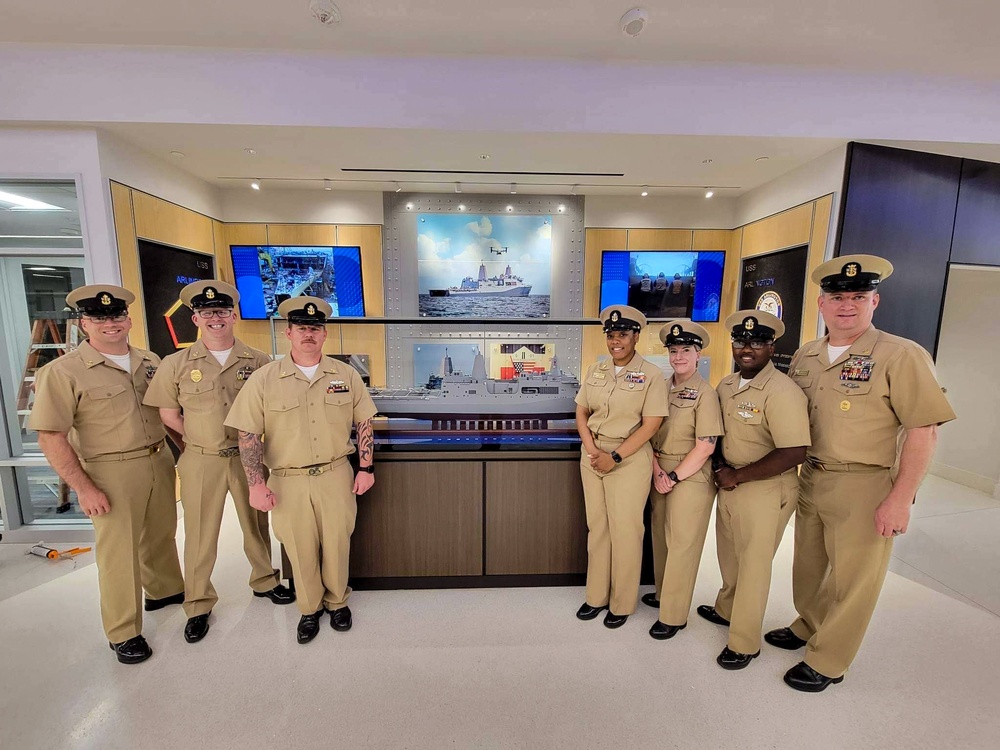 USS Arlington Sailors visit the U.S. Capitol