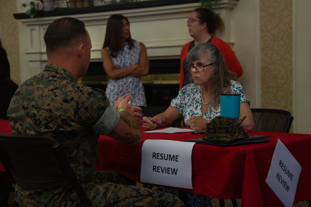 Hiring Our Heroes Career Summit at Camp Lejeune 2023