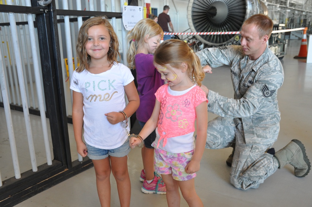 Operations group hosts wing Family Day 2015