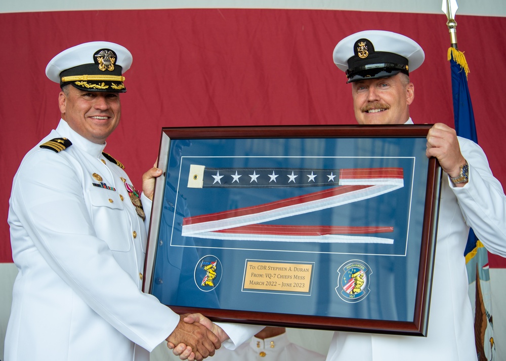 VQ-7 Holds a Change of Command Ceremony