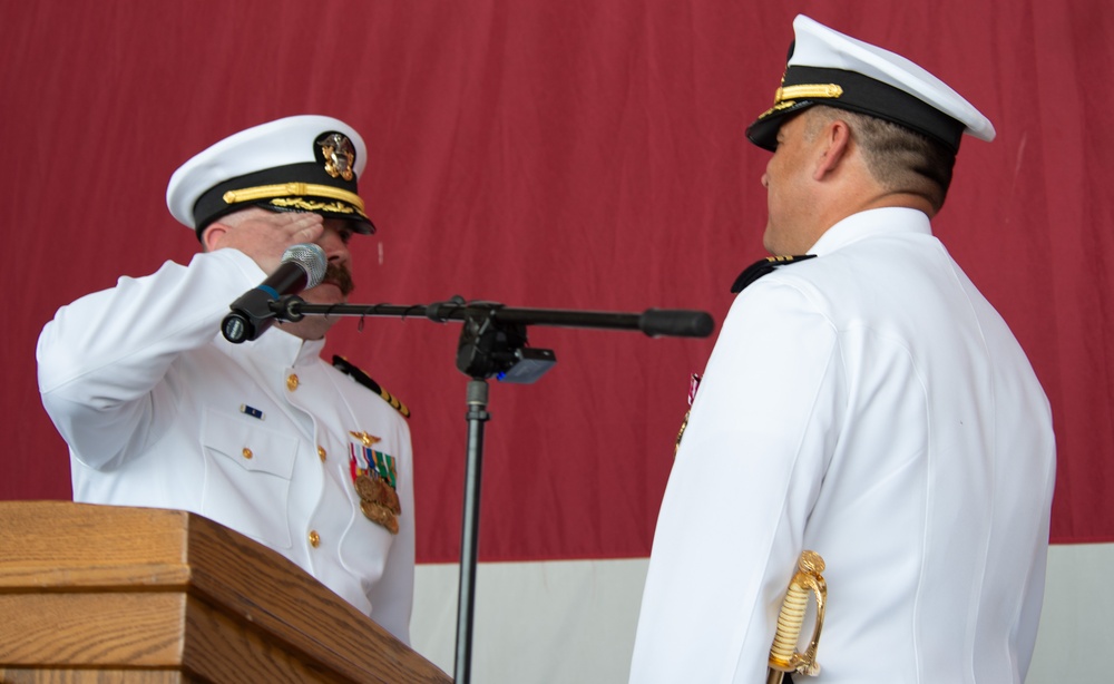 VQ-7 Holds a Change of command Ceremony