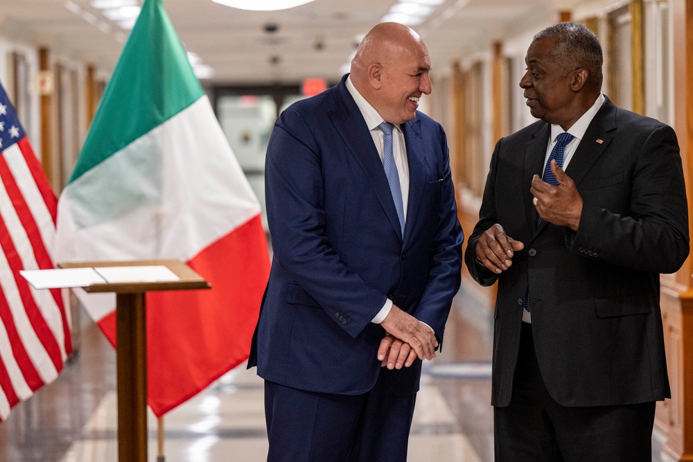 SECDEF Hosts Italian Defense Minister