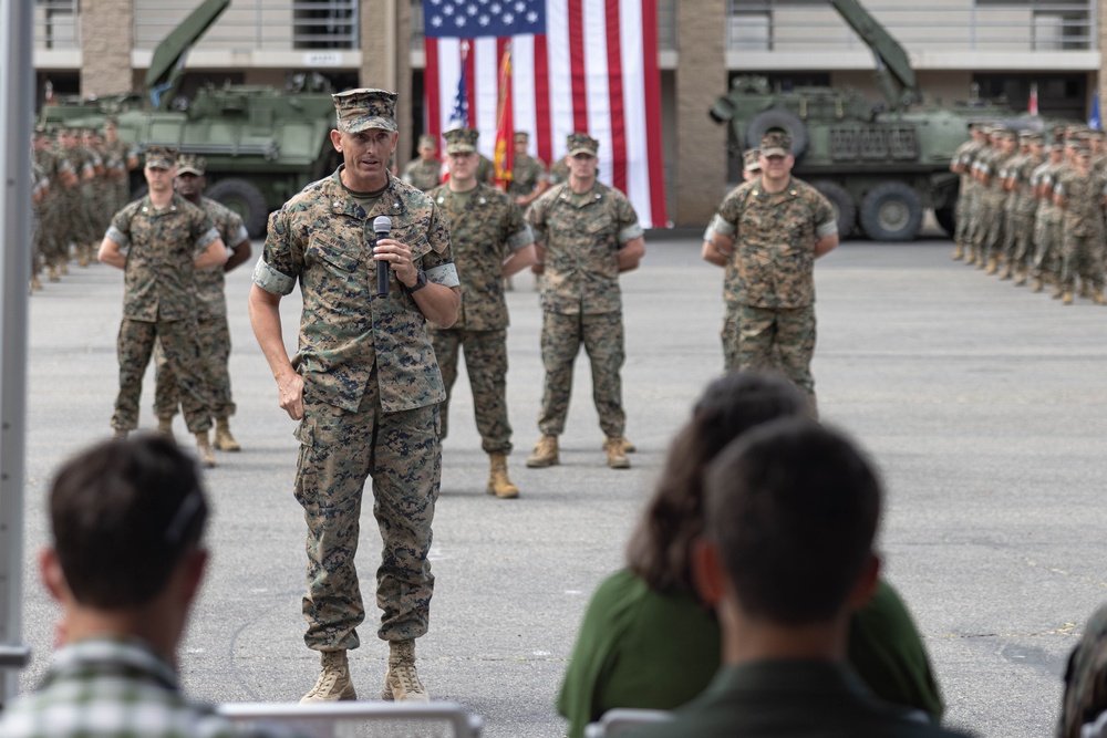 1st LAR holds change of command ceremony