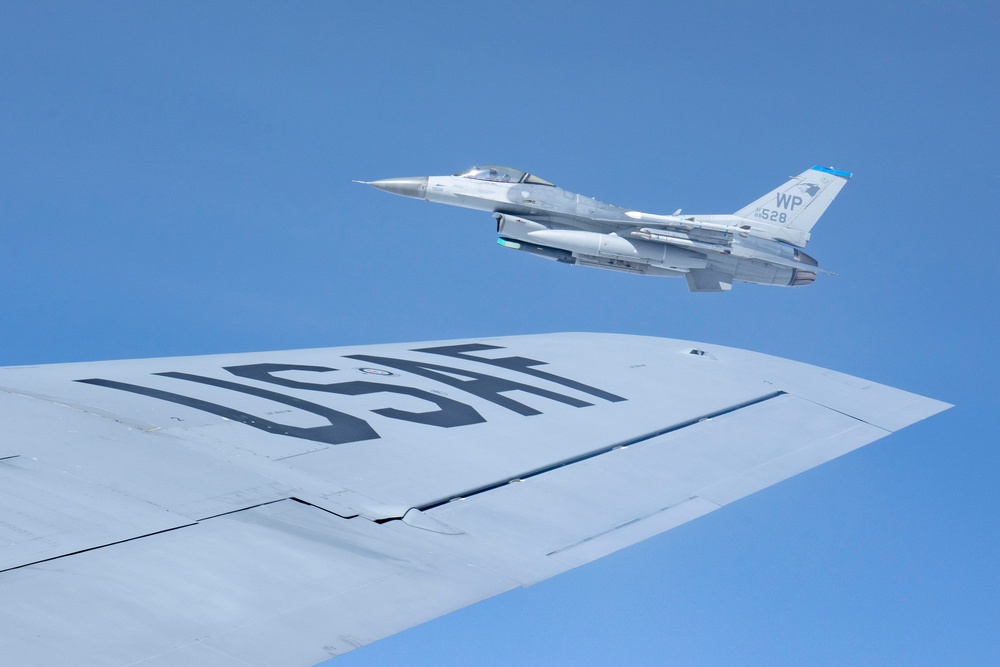 92nd ARW gas up JASDF F-15s and 80th FS F-16s during RF-A 23-2