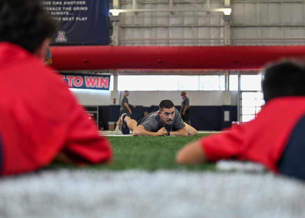 Airmen connect with Tucson youth