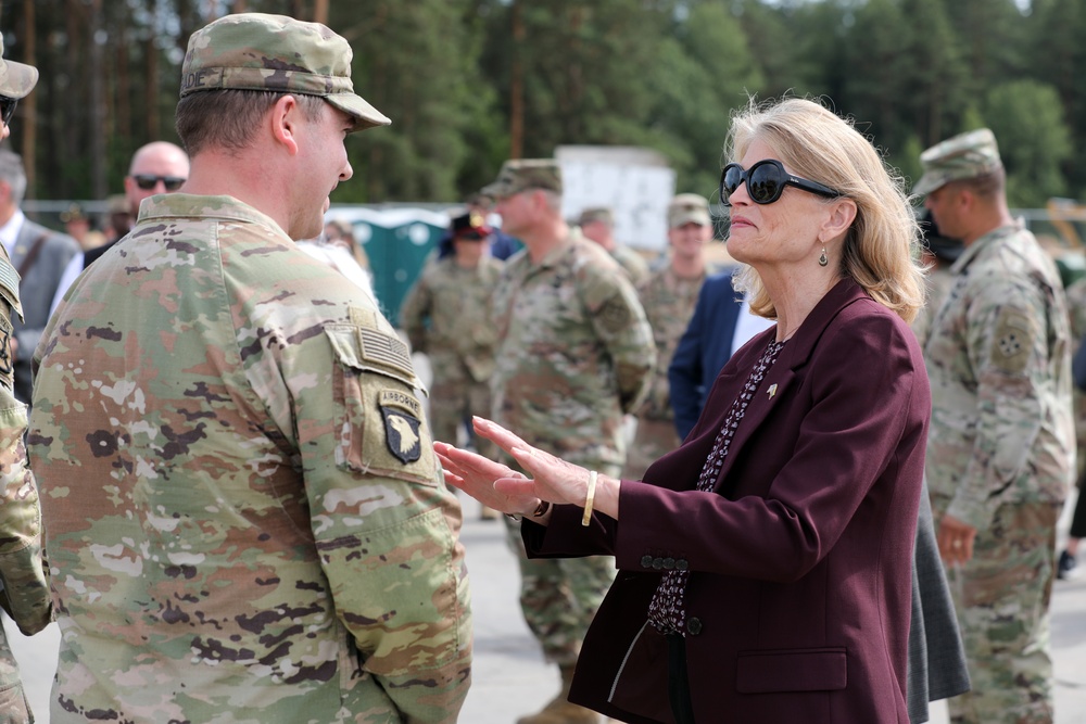 Congressional delegation visits U.S. Soldiers in  Pabrade, Lithuania