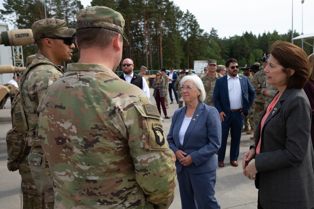 U.S. Congressional delegation visits 4th Infantry Division, 1st Cavalry Division Soldiers in Pabrade, Lithuania