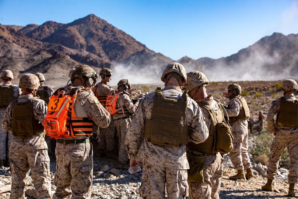 ITX 4-23: Carlos Co. 1st Battalion 23D Marines execute R400