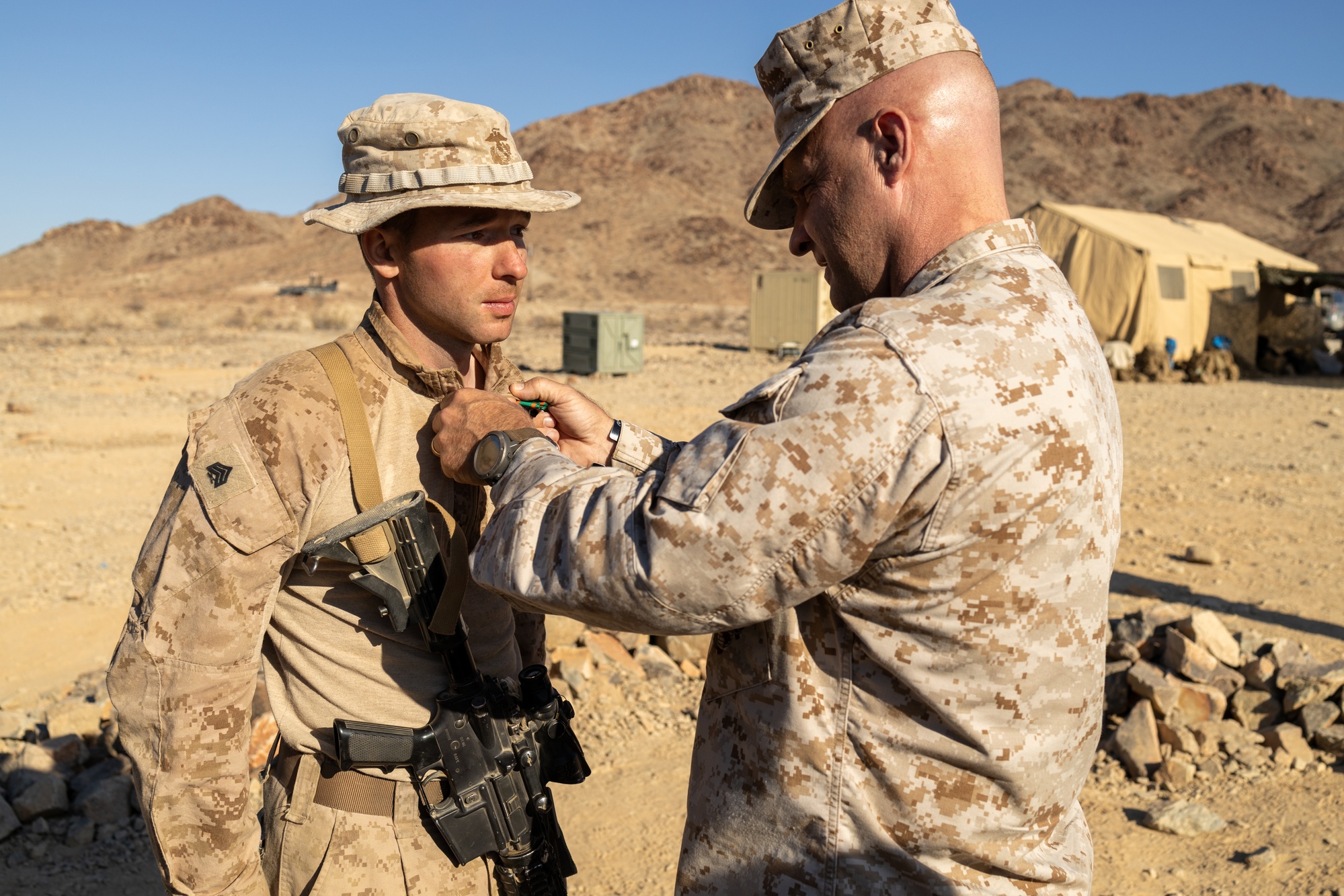 DVIDS - Images - ITX 4-23: Lieutenant General David Bellon and Sergeant  Major Carlos Ruiz visit Integrated Training Exercise 4-23 [Image 18 of 23]