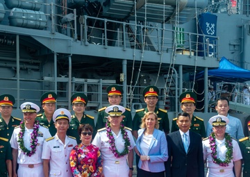 USS Ronald Reagan Carrier Strike Group visits Vietnam