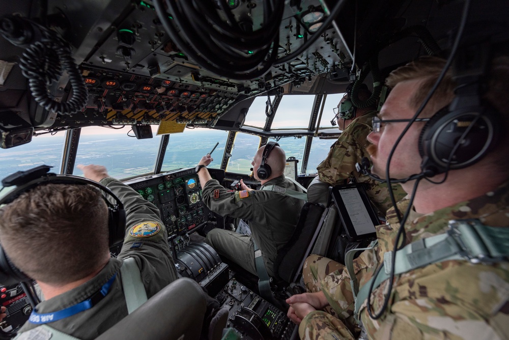 U.S. Airmen refuel an A-10 Thunderbolt from a C-130 Hercules