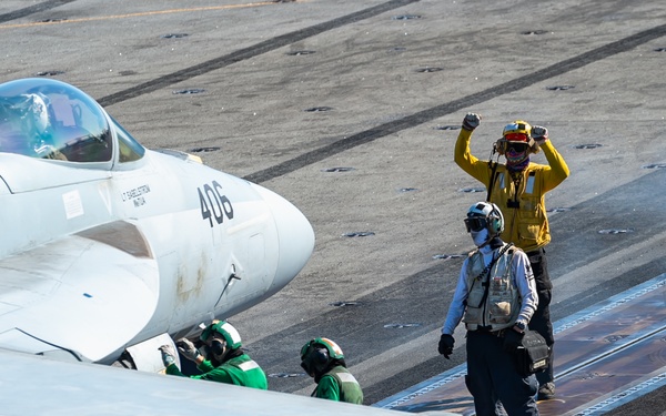USS Ronald Reagan (CVN 76) conducts flight operations