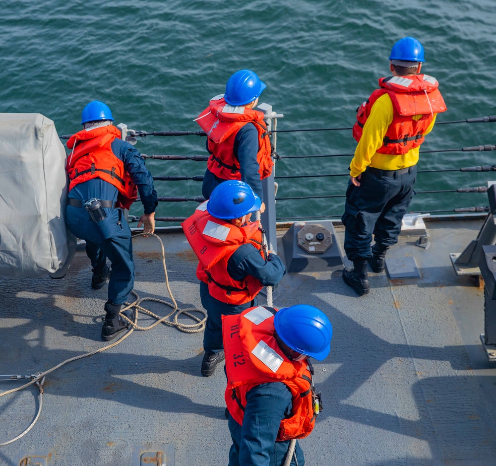 USS Howard (DDG 83) Small Boat Operations