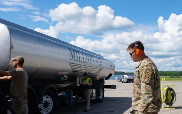 ACE: Fueling B-52 at Griffiss