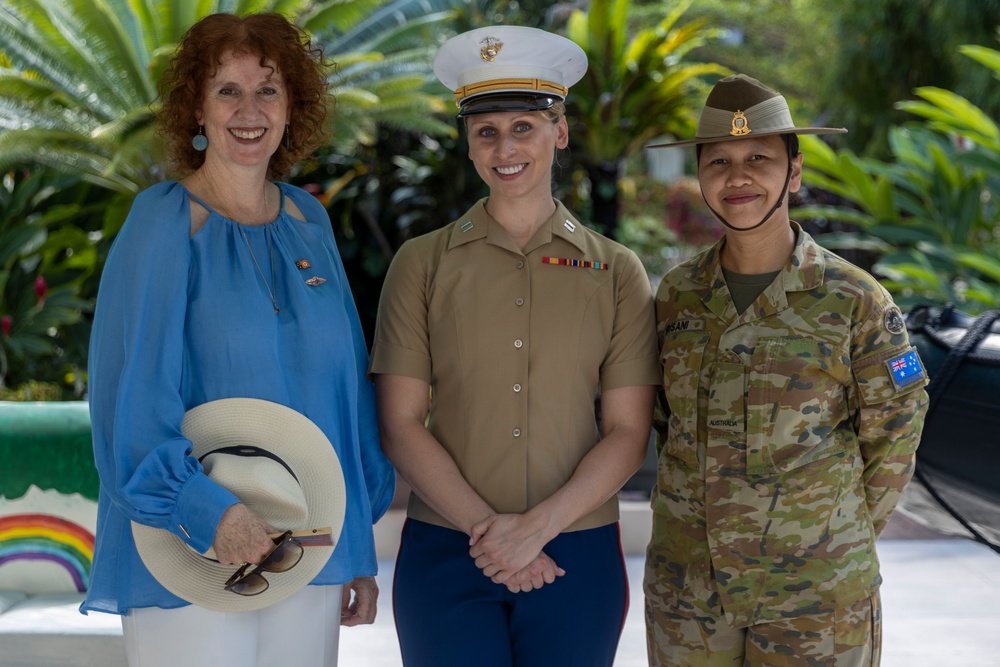 U.S. Marines with MRF-D visit the Northern Territory Government House