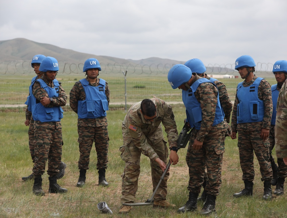 U.S. Army Pacific (USARPAC) and the Canadian Armed Forces provided counter improvised explosive devices (C-IED) training to Indian Armed Forces personnel participating in Exercise Khaan Quest