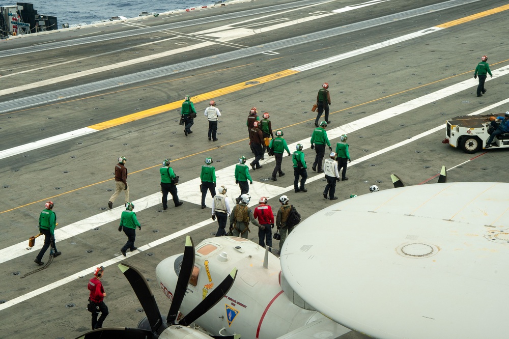 USS Ronald Reagan (CVN 76) conduct flight operations in the South China Sea