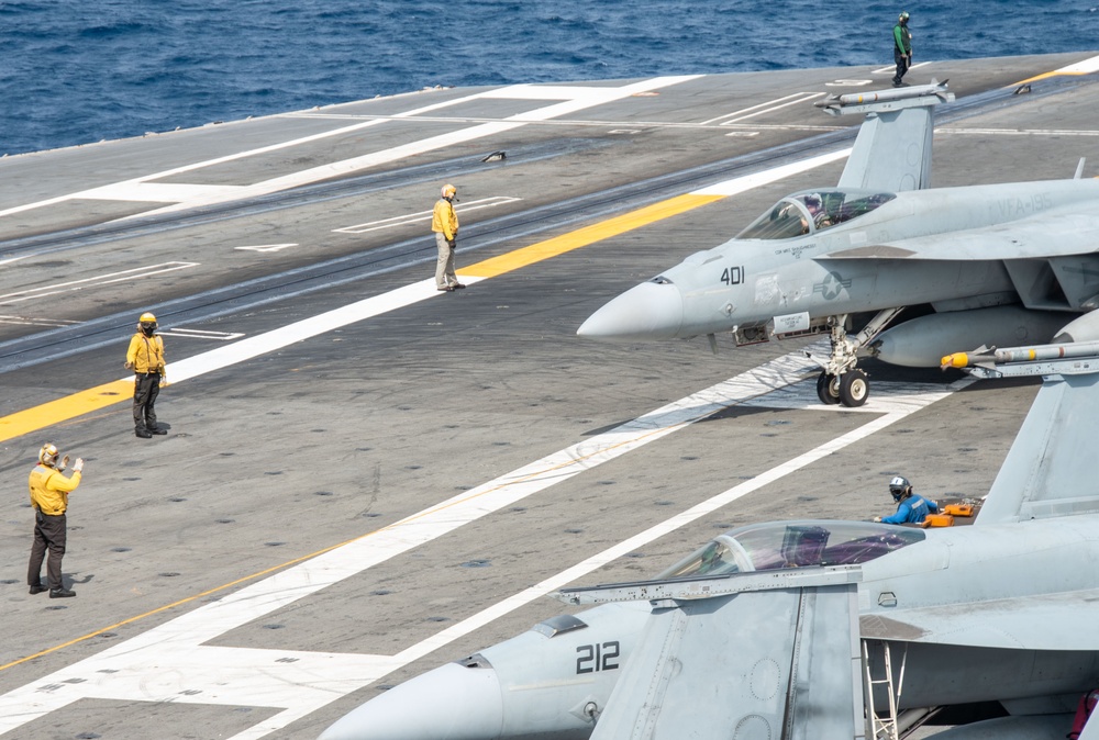 USS Ronald Reagan (CVN 76) conducts flight operations