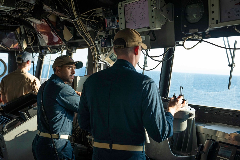 DVIDS - Images - USS Normandy Conducts a Replenishment-at-Sea [Image 4 ...