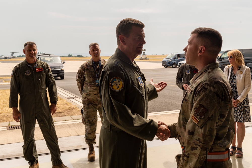 U.S. Air Force General Loh, director, Air National Guard, recognizes Airman's excellent service at Air Defender 2023