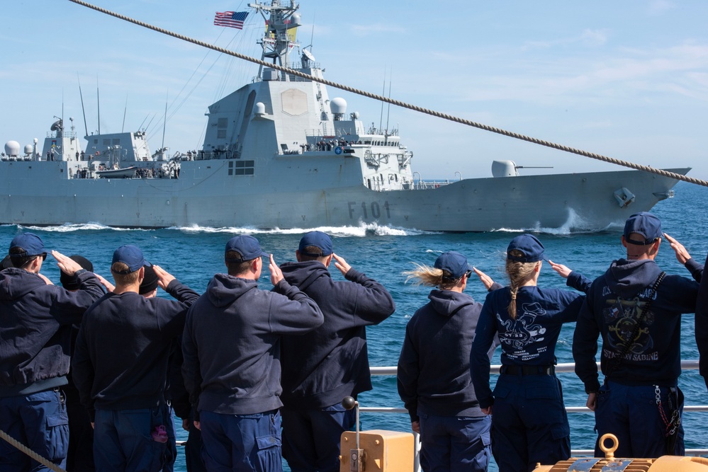 USCGC Eagle's crewmembers render honors