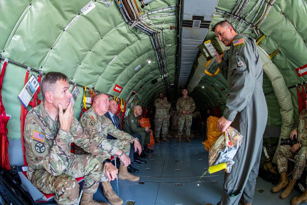 KC-135 Safety Brief for Tenn. Adjutant General Ross