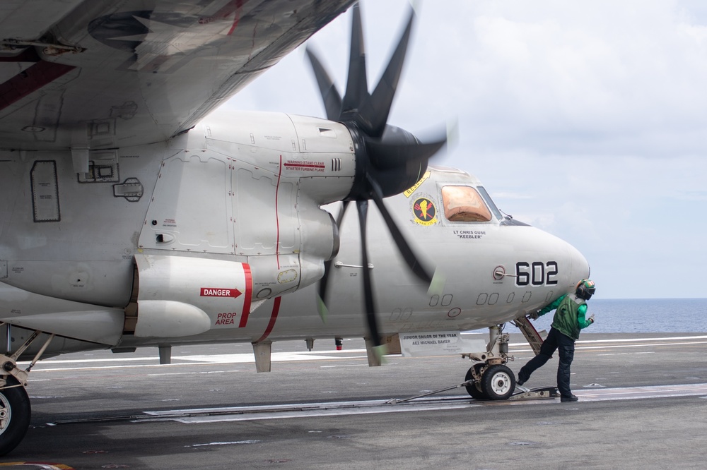 USS Ronald Reagan (CVN 76) conducts flight operations