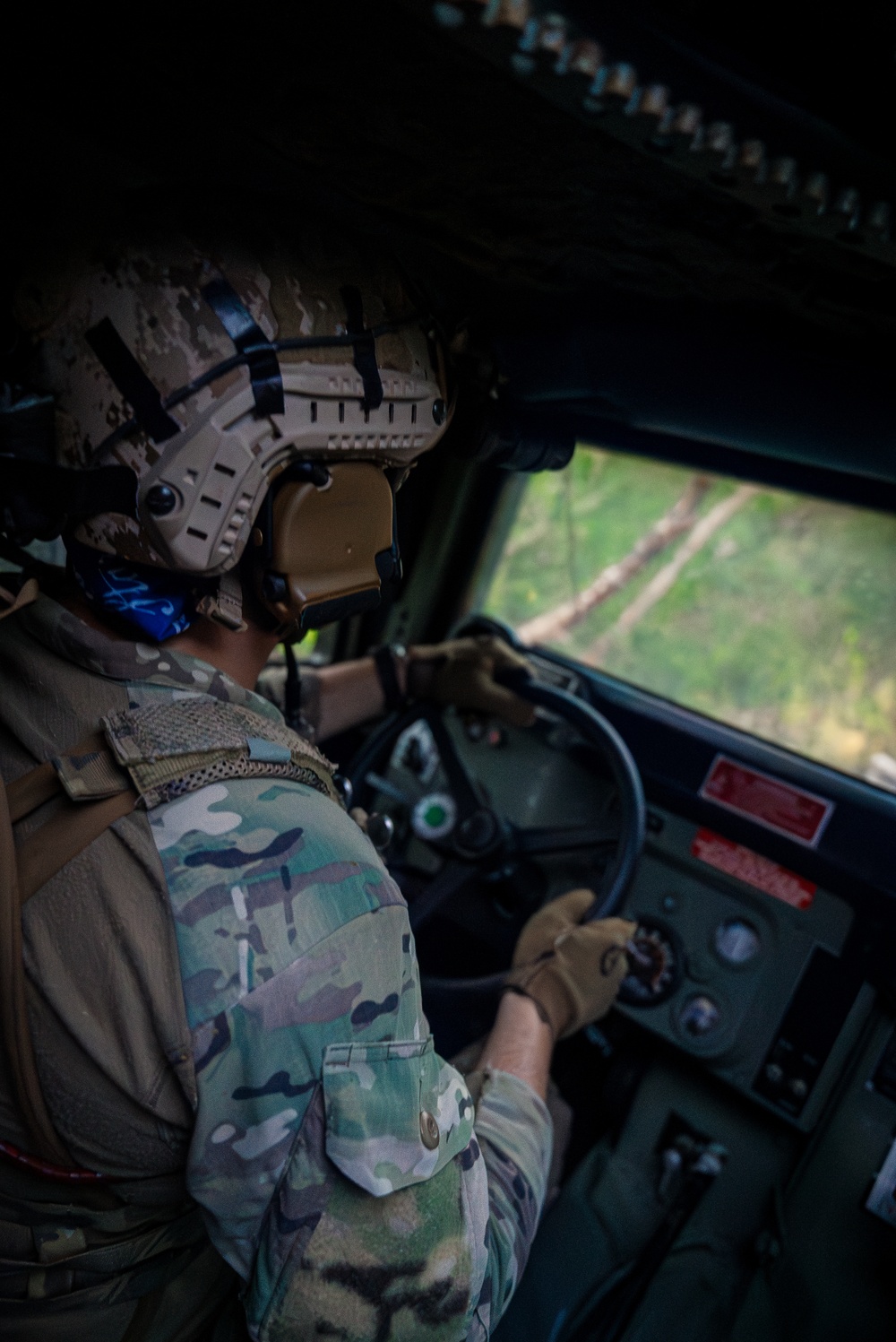 EODMU-5 HMMWV Off-Road Training