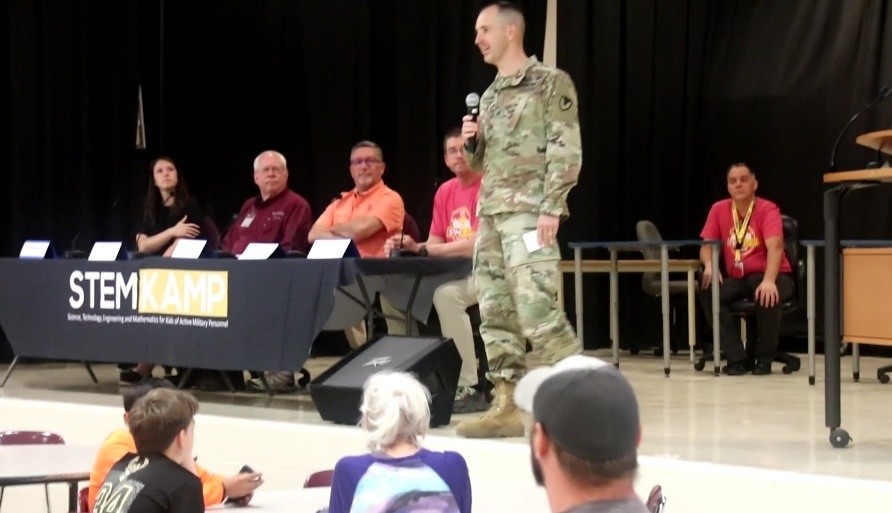 Fort McCoy personnel support special STEMKAMP event at Wisconsin school