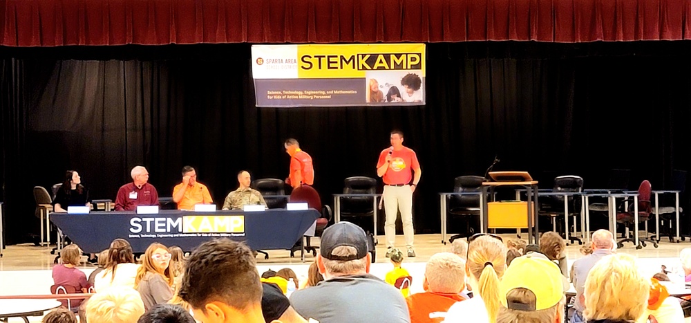 Fort McCoy personnel support special STEMKAMP event at Wisconsin school