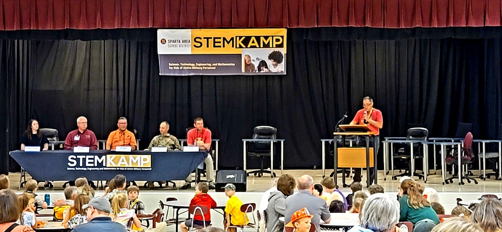 Fort McCoy personnel support special STEMKAMP event at Wisconsin school