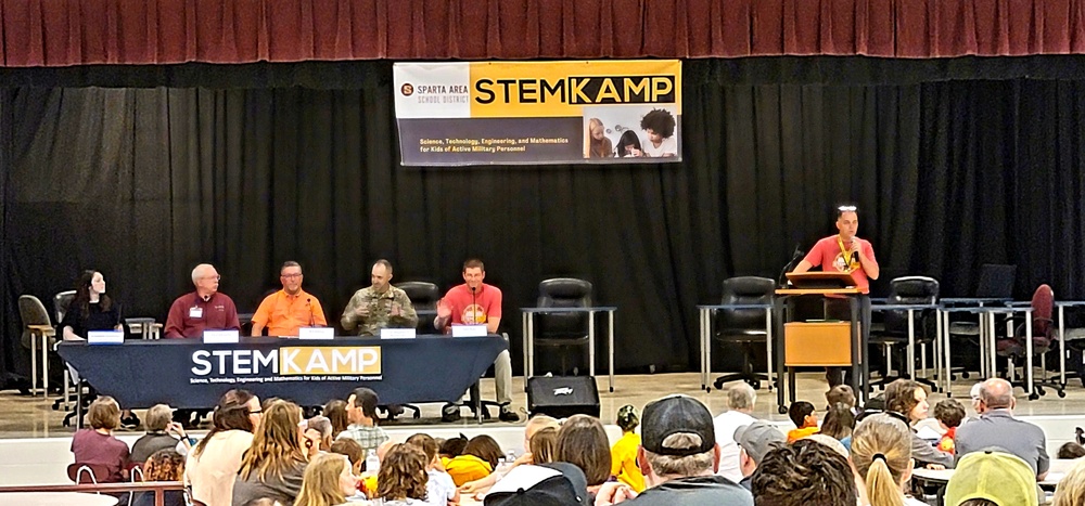 Fort McCoy personnel support special STEMKAMP event at Wisconsin school