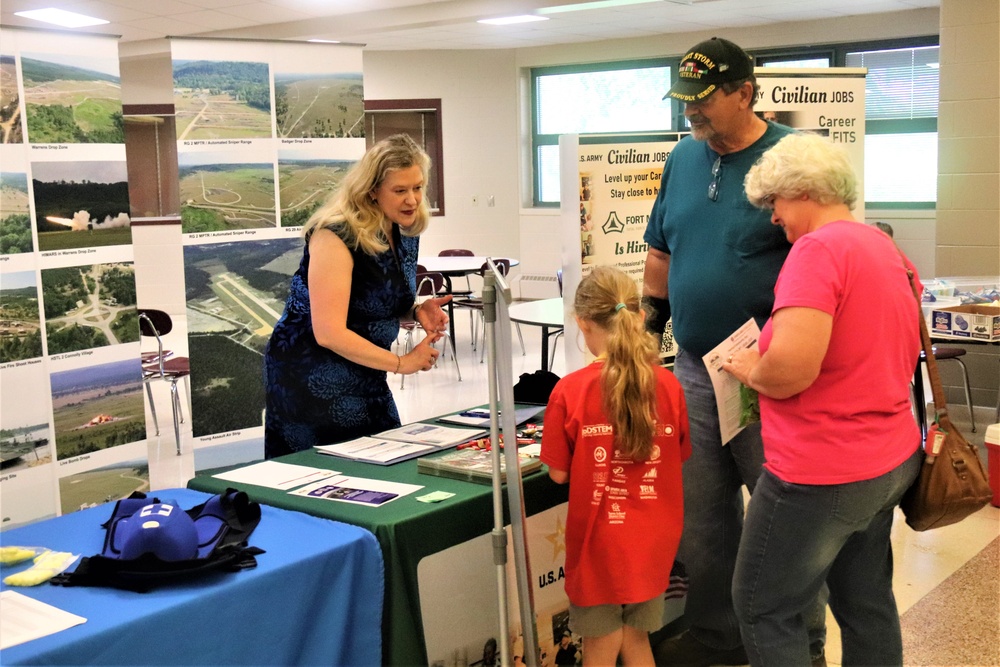 Fort McCoy personnel support special STEMKAMP event at Wisconsin school