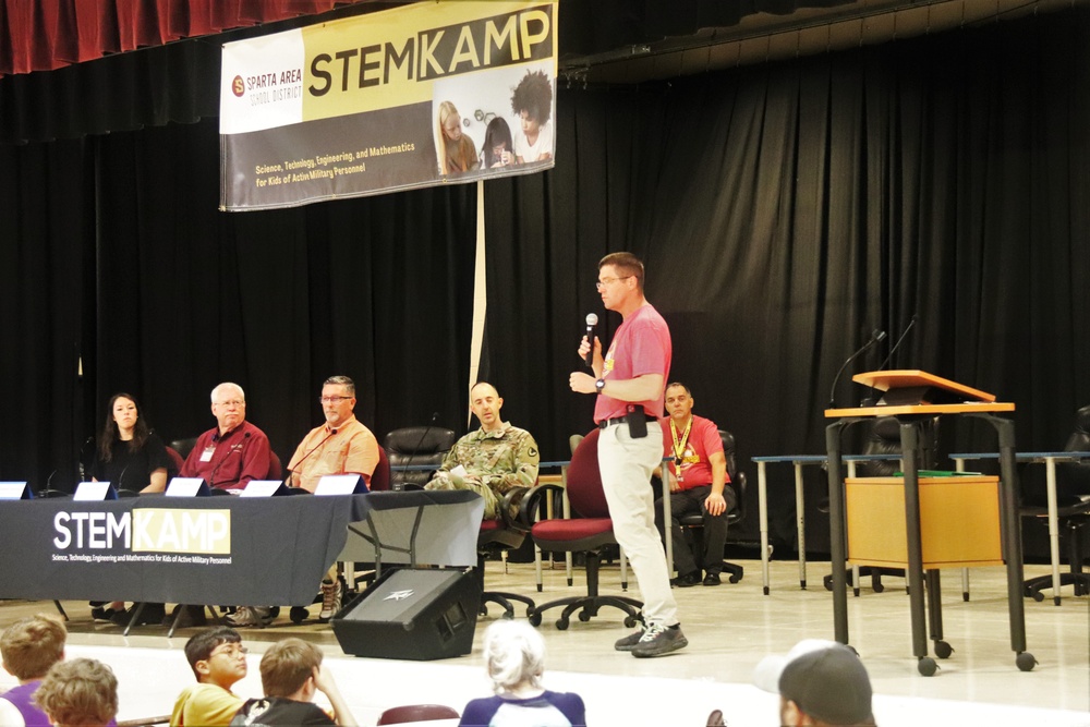 Fort McCoy personnel support special STEMKAMP event at Wisconsin school