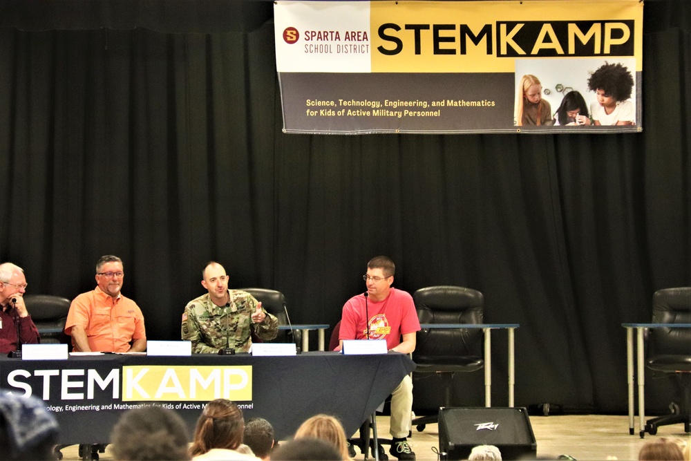 Fort McCoy personnel support special STEMKAMP event at Wisconsin school