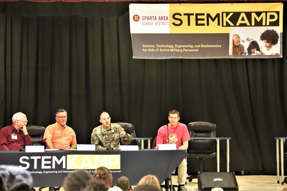 Fort McCoy personnel support special STEMKAMP event at Wisconsin school