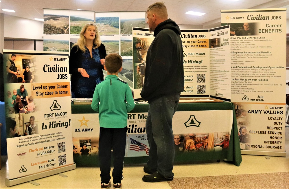 Fort McCoy personnel support special STEMKAMP event at Wisconsin school