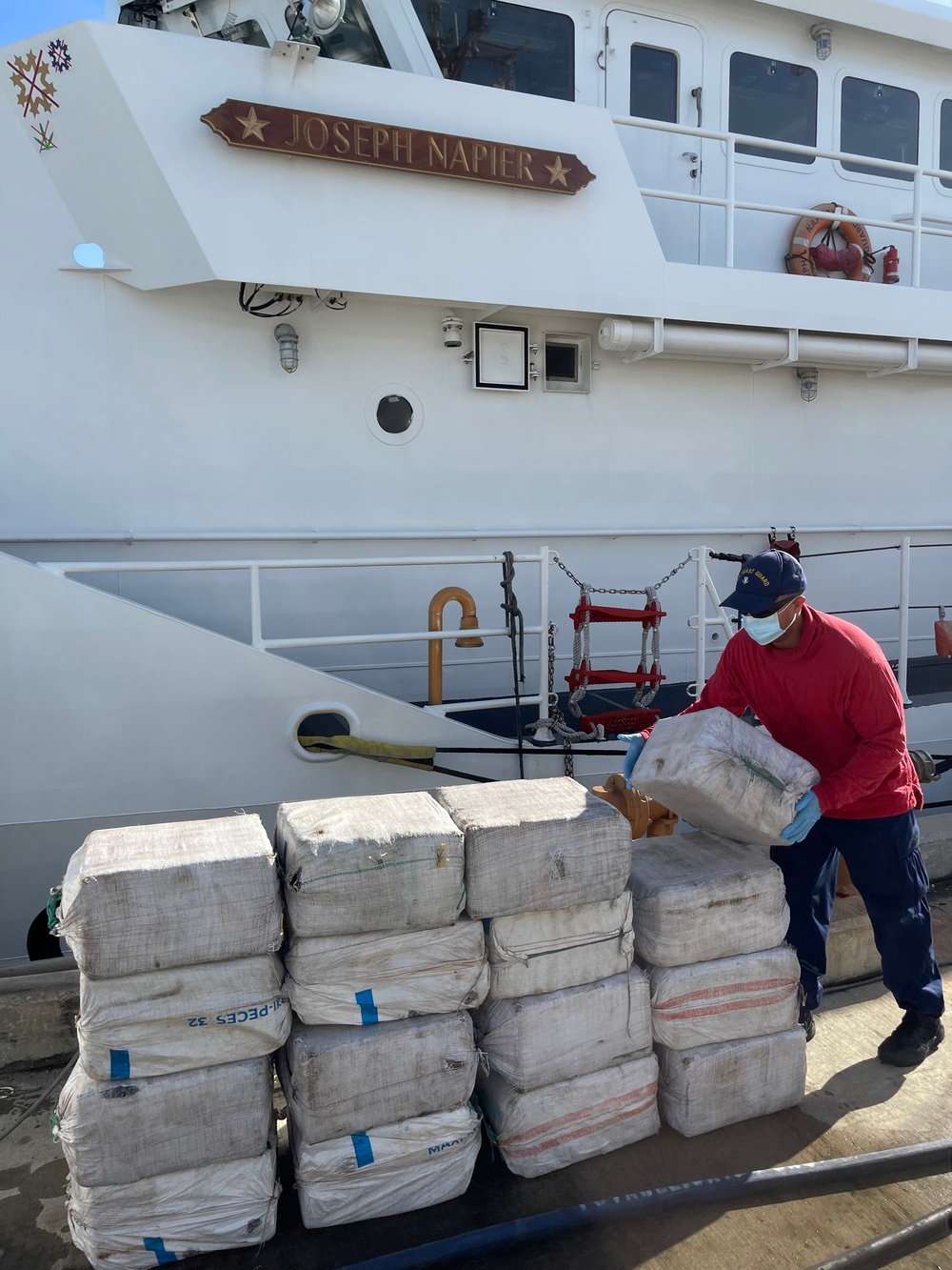 Coast Guard offloads more than $23 million in illegal narcotics in San Juan, Puerto Rico