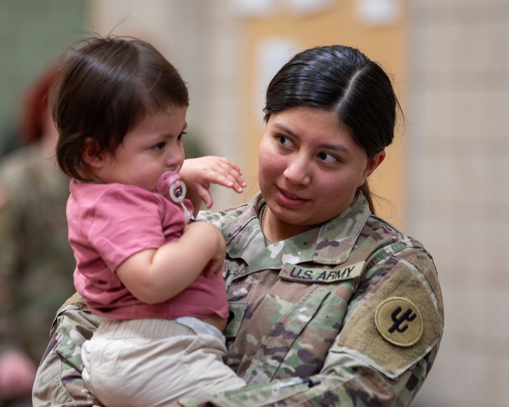 DVIDS - Images - 826 Ordnance Company Soldiers Prepare To Deploy For ...