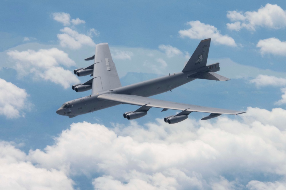 ACE: KC-135 fuels a B-52