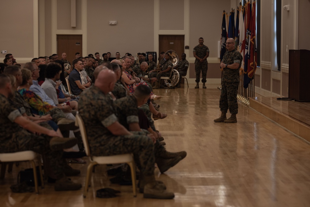 10th Marine Regiment Welcomes New Commander