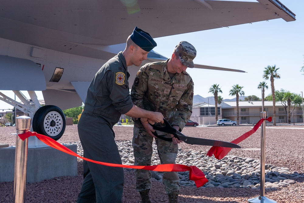 Nellis welcomes F-16 static display honoring aggressor heritage